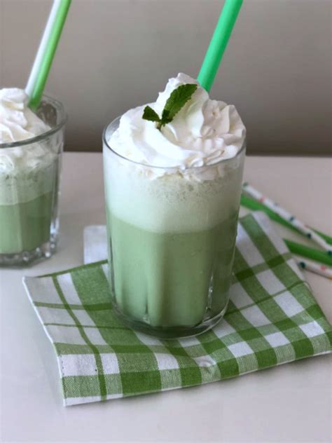 Copycat Starbucks Matcha Green Tea Frappuccino Pams Daily Dish