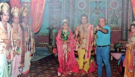 Indianhistorypics On Twitter 1987 Ramanand Sagar On The Set Of TV