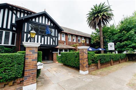 Bundanoon Hotel | Affordable Bundanoon Accommodation | Pub Rooms Directory