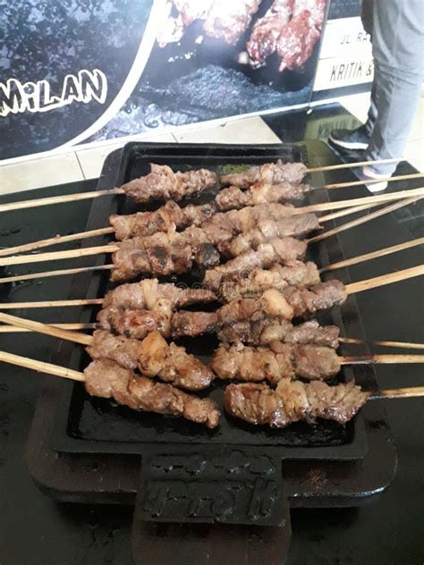 C est Du Jeune Chèvre Satay La Viande Est Très Douce Et Délicieuse