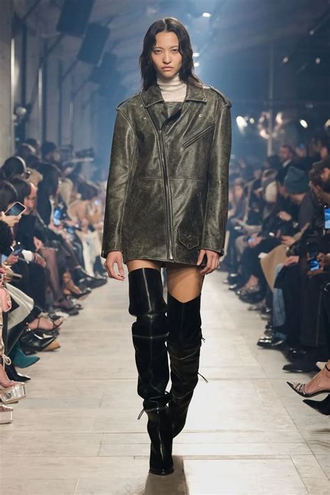 Isabel Marant Fall Ready To Wear Fashion Show Vogue Isabel