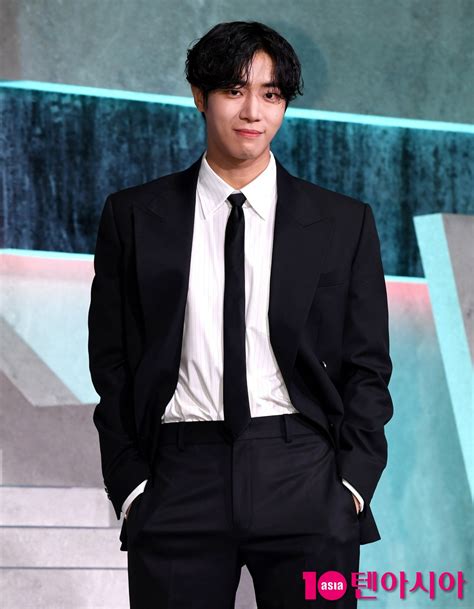 Rising Star Choo Young-woo: From Academic Setbacks to Acting Success