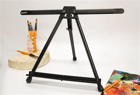 Tabletop Easel - Cabernet & Canvas