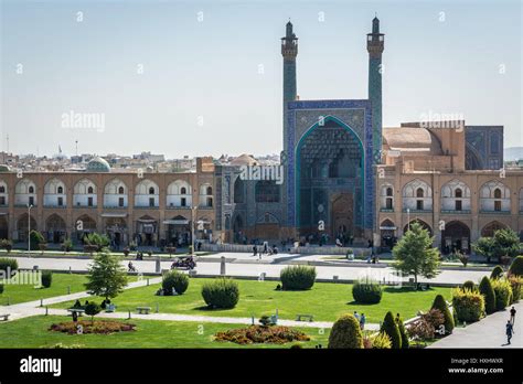 Naqsh E Jahan Square Imam Square Formlerly Shah Square In Centre Of