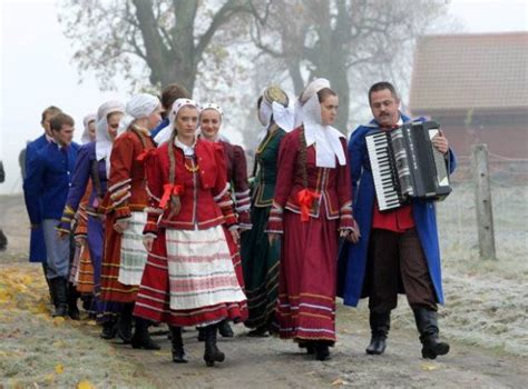 Warmiński strój ludowy