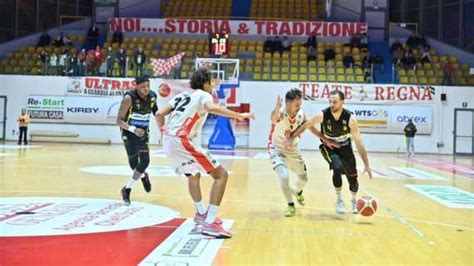 Serie B Allianz Pazienza Con Lux Chieti Spareggio Play Off