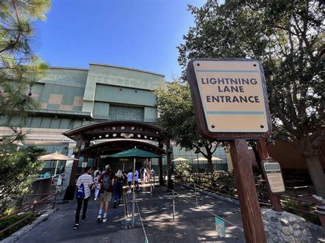 Disneyland Lightning Lane Multi Pass Tested Tips To Experience