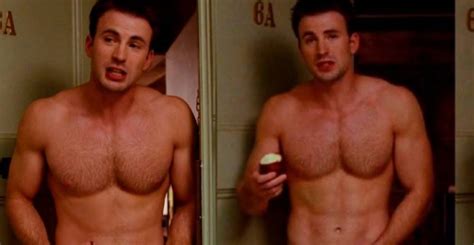 Chris Evans Trends On Twitter After Accidentally Sharing Nude Pic Driving Fans Wild