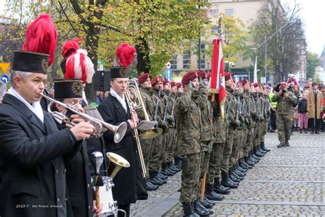 Obchody Wi Ta Niepodleg O Ci W Gliwicach G Rnicza Orkiestra D Ta Kwk