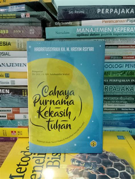 Cahaya Purnama Kekasih Tuhan Terjemah Kitab Nurul Mubin Fi Mahabbati