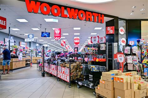 Niemiecka Sie Sklep W Woolworth Wchodzi Do Polski Jeden Z Pierwszych