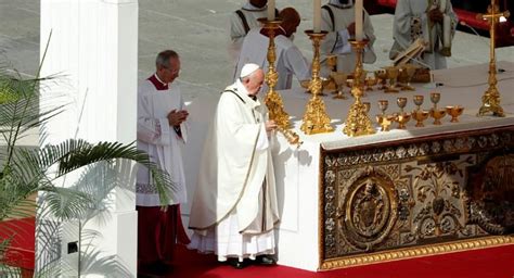 aval do Papa Francisco Vaticano proíbe casamento gay