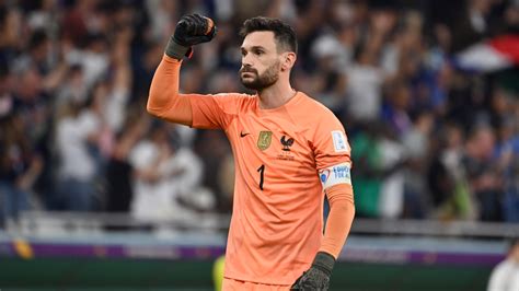 wm  hugo lloris ist frankreichs rekordnationalspieler fussball