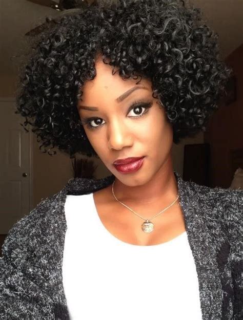 Natural Hair Styles That Are Professional Enough For The Workplace