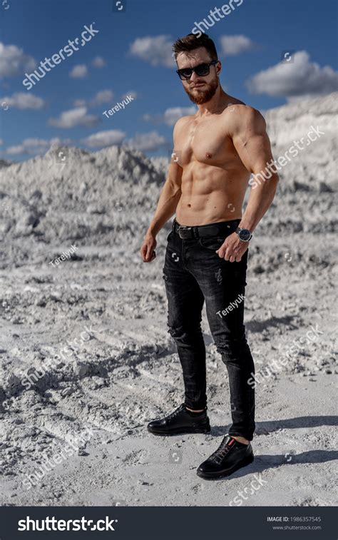 Strong Muscle Man Standing Outdoor Naked Stock Photo 1986357545 Shutterstock