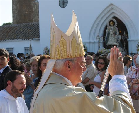 El Cardenal Amigo Vallejo Oficiar La Funci N De La Virgen Del Guila