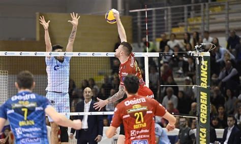 Lube Civitanova Murata A Latina Trasferta Dura Youtvrs