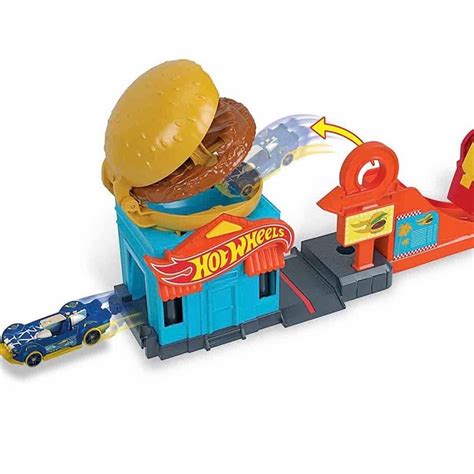 Hot Wheels Ehir Otopark Garaj Seti Hamburger Restoran Kaptan Oyuncak