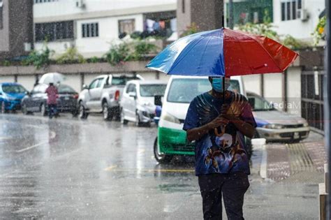 Johor Sarawak Dilanda Hujan Lebat Angin Kencang Pagi Ini Kosmo Digital