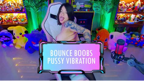 Gundamchick Dancing Naked For You ManyVids