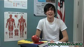 Homme hétérosexuel sexe nu Aidan Chase a une personnalité contagieuse XVIDEOS