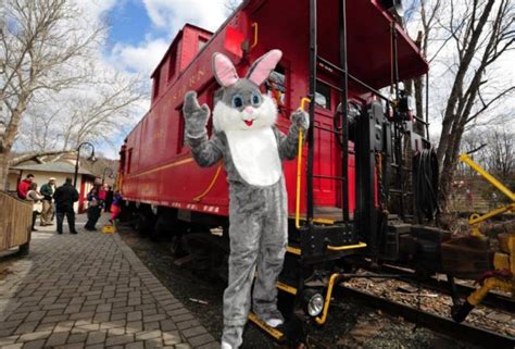 Hop Aboard The Easter Bunny Express Train Rides For Kids Near Philly