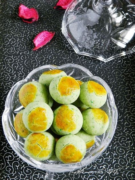 Singgahsana Kitchen Biskut Mazola Kacang Hijau Green Peas Cookies