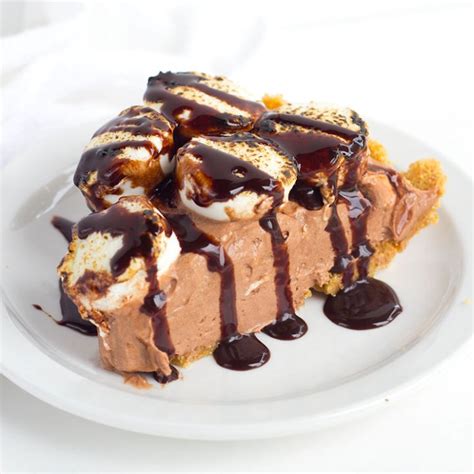 No Bake Smores Pie With Toasted Marshmallows Summer Dessert