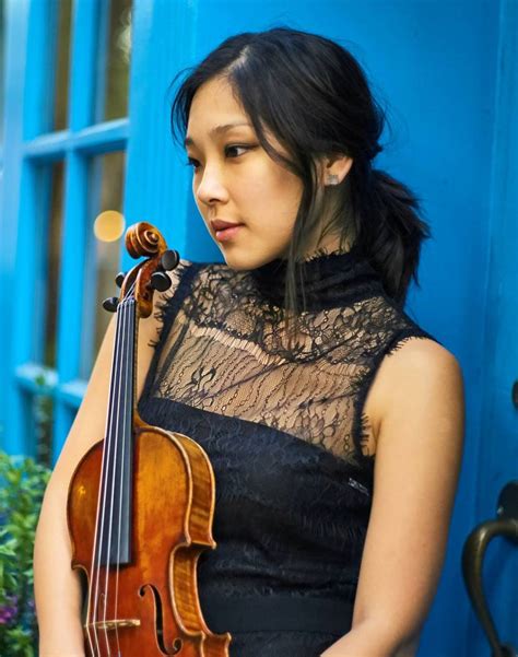 Hire Violinist Grace Park For Your Event Pda Speakers