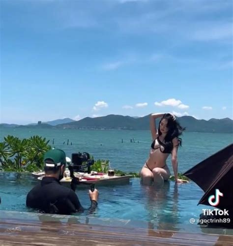 Ng C Trinh Khoe Body N Ng B Ng M T V I Bikini T Hon Nh Ng H U Tr Ng Li U C Xu T S C Nh Nh