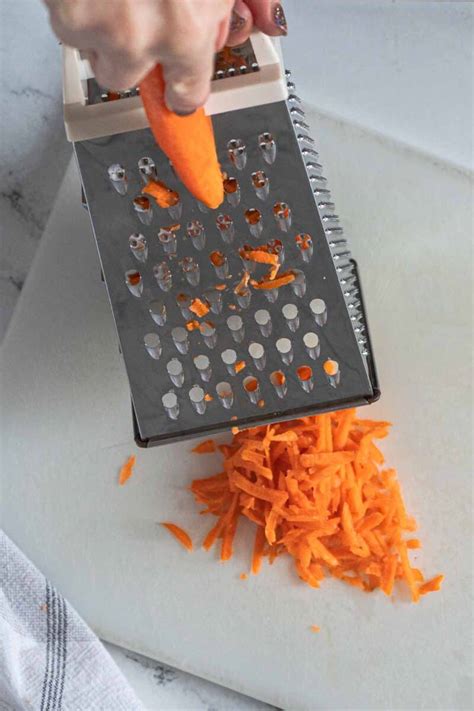 How to Cut Carrots for Salad (5 Ways!) - Peel with Zeal