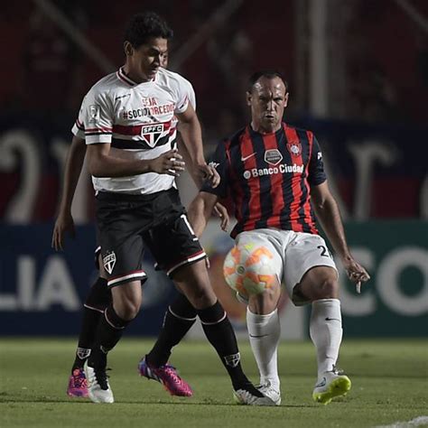 San Lorenzo X S O Paulo Esporte Fotografia Folha De