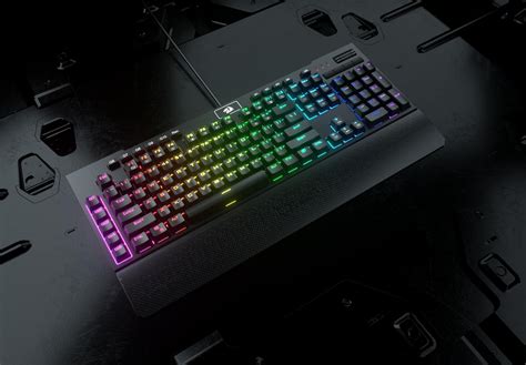 Teclado con switches ópticos Brahma K585 Pro | Redragon