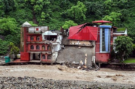 In Pics Himachal Pradesh And Uttarakhand Rain Fury 21 Killed Photos