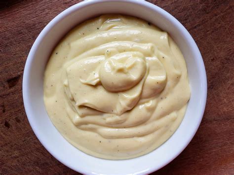 Easy Homemade Mayonnaise - Cuisine With Me