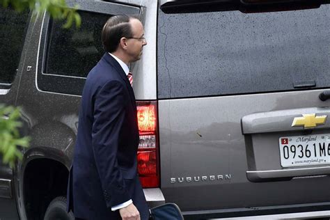 Trump To Meet With Deputy Ag Rosenstein On Thursday Las Vegas Review