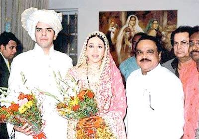 Bollywood Celebrity Weddings: Karisma Kapoor & Sanjay Kapoor wedding pics