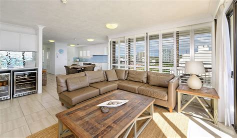 Beachfront Accommodation Gold Coast | Bayview Apartments