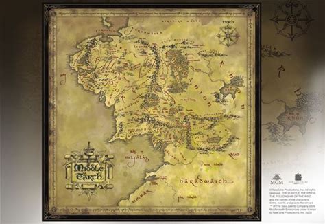 LOTR Map of Middle Earth Puzzle at noblecollection.com