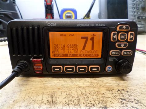 Icom Ic M424g Marine Vhf Radio Transceiver Unit W Hm 196b Mic Max