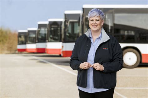 Frauen erobern Busse Oberösterreicherin