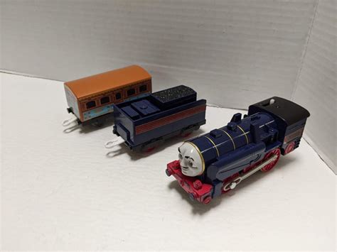 Thomas & Friends Trackmaster Lorenzo Beppe Motorized TOMY Plarail Train ...