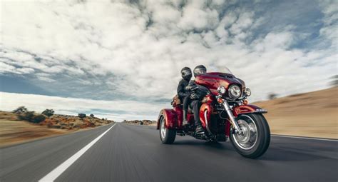 Csodaszép születésnapi Harley Davidson modellek jönnek Onroad hu