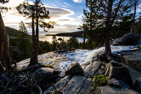 Hiking About Emerald Bay in Lake Tahoe, CA [2880x1922] [OC] : r/EarthPorn