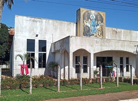 Comunidade Nossa Senhora Rainha dos Apóstolos Paróquia Divino