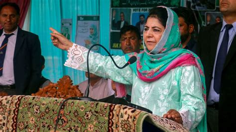 ‘i Understand Your Pain Feel Ashamed’ Pdp Chief Mehbooba Mufti Expresses Solidarity With