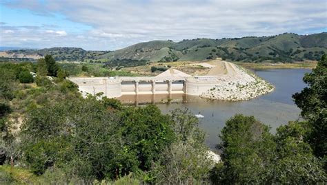 Lake Cachuma, Santa Barbara, CA - California Beaches