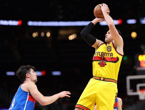 Danilo Gallinari returned to the Atlanta Hawks lineup with a bang