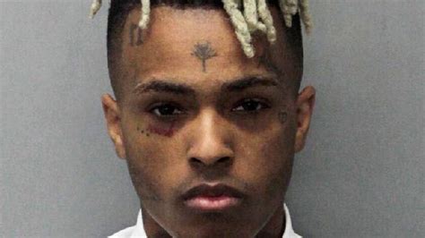 Kriminalität Us Rapper Xxxtentacion Im Auto Erschossen