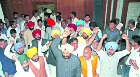 Punjab Assembly Passes Resolution Seeking Action Against Haryana Mlas